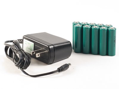 Kit batteries (8xLR6 NiMh 2.5Ah) + chargeur pour MiniVox